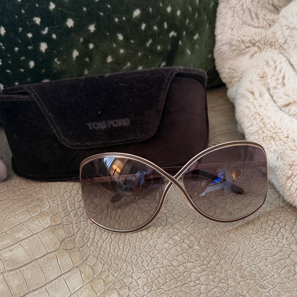 Tom Ford Women's Oversized Brown Gradient Sunglasses with Gold Accents